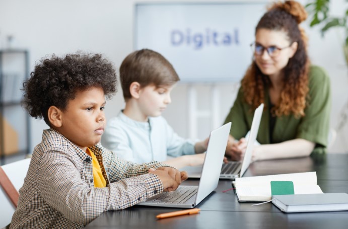 для чого нам потрібно програмування