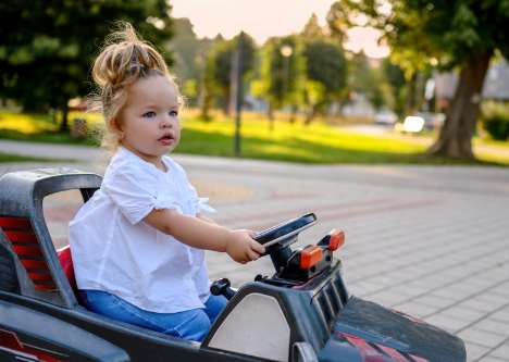 навчальні траси для дитячих електрокарів навчальні траси для дитячих електрокарів