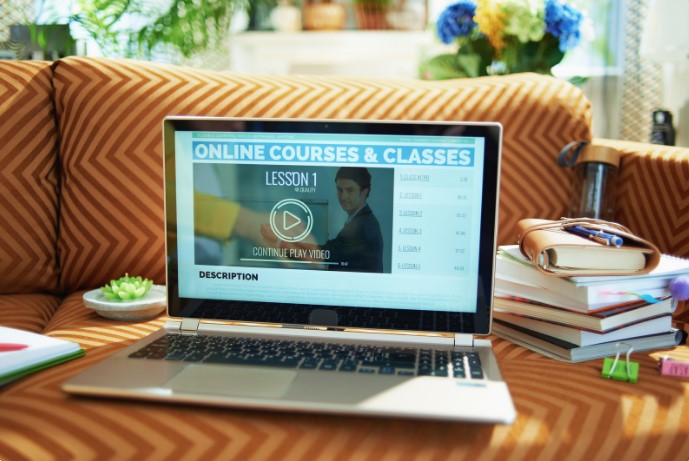 Какие онлайн-курсы самые востребованные?