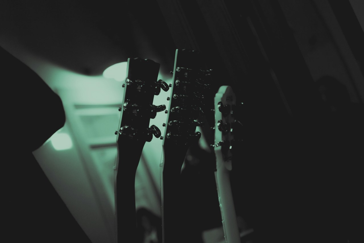 Инструкция: как записать свою первую песню дома — пошаговое руководство